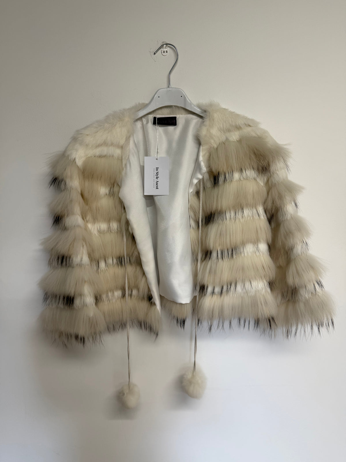 Preloved Hale Bob Fur Jacket Size S White Rabbit Fur