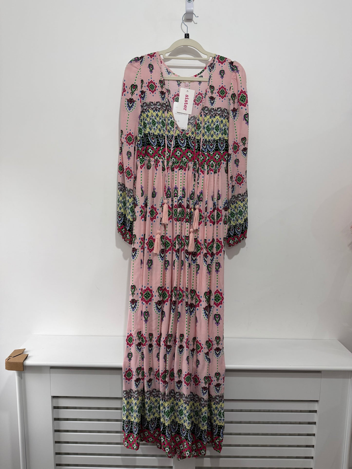Pre-owned, NEW, Pink SISTER Dress, Size S BOHO