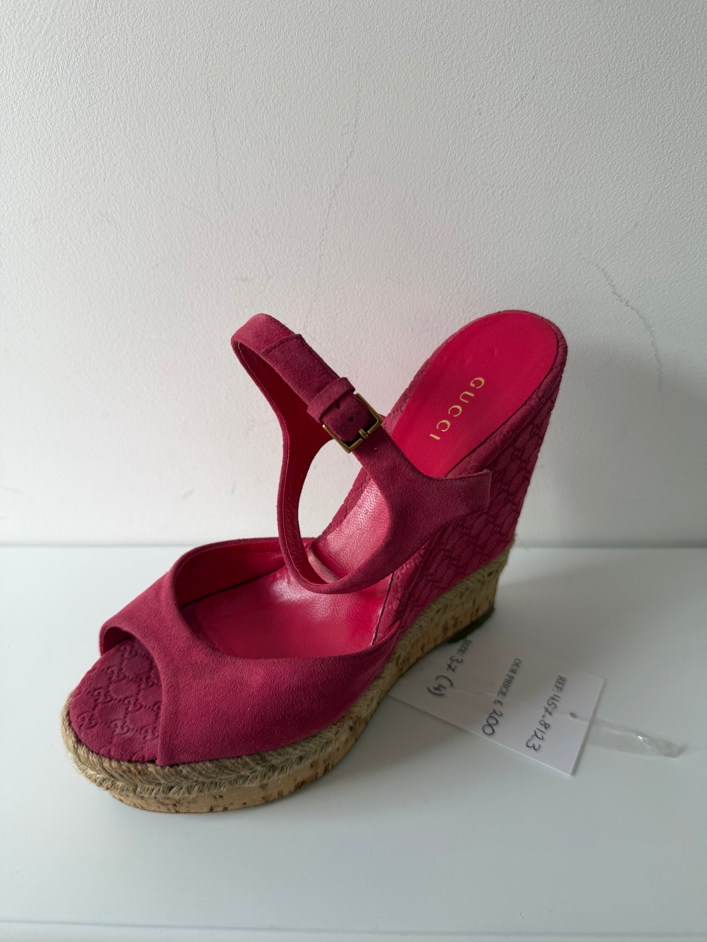 Preloved, Pink Gucci Wedges, Size 37