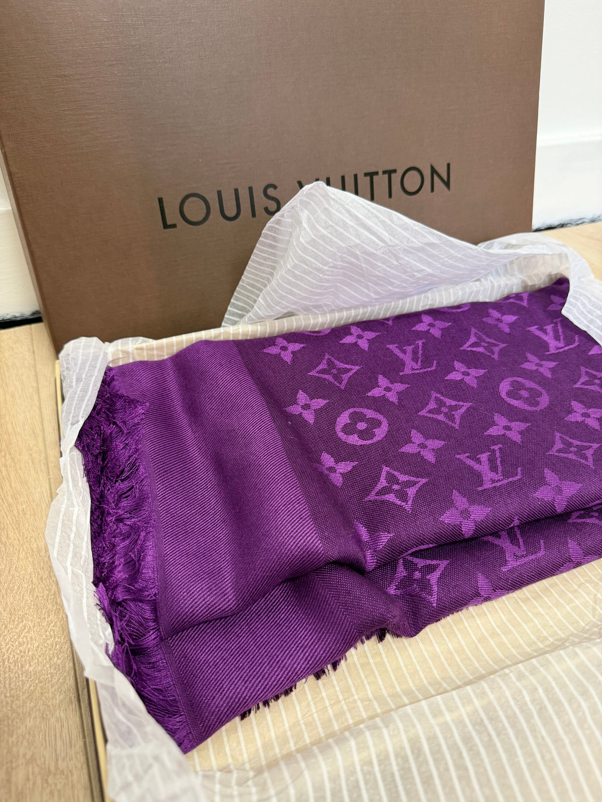 Preloved Louis Vuitton Scarf Purple, Brand new in box