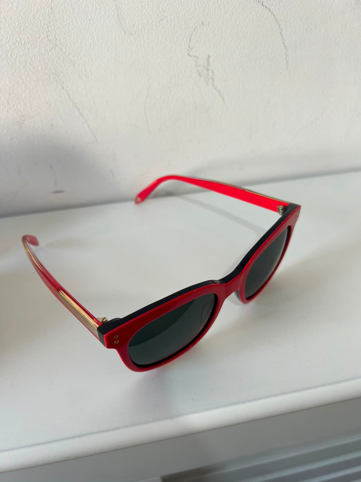 Pre-loved Red Victoria Beckham Sunglasses