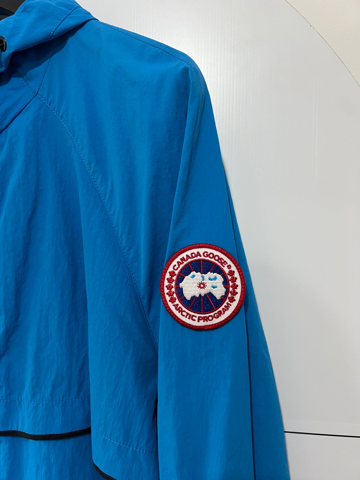 Blue Canada Goose Men’s Coat, Size XL