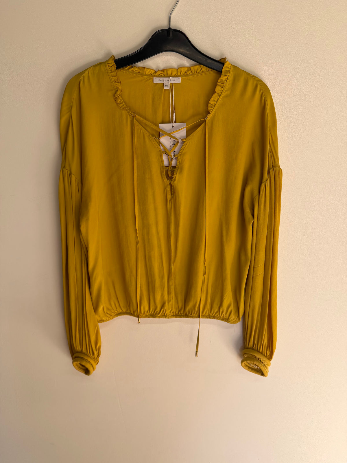 Preloved Patrizia Pepe Blouse Size 12 Yellow