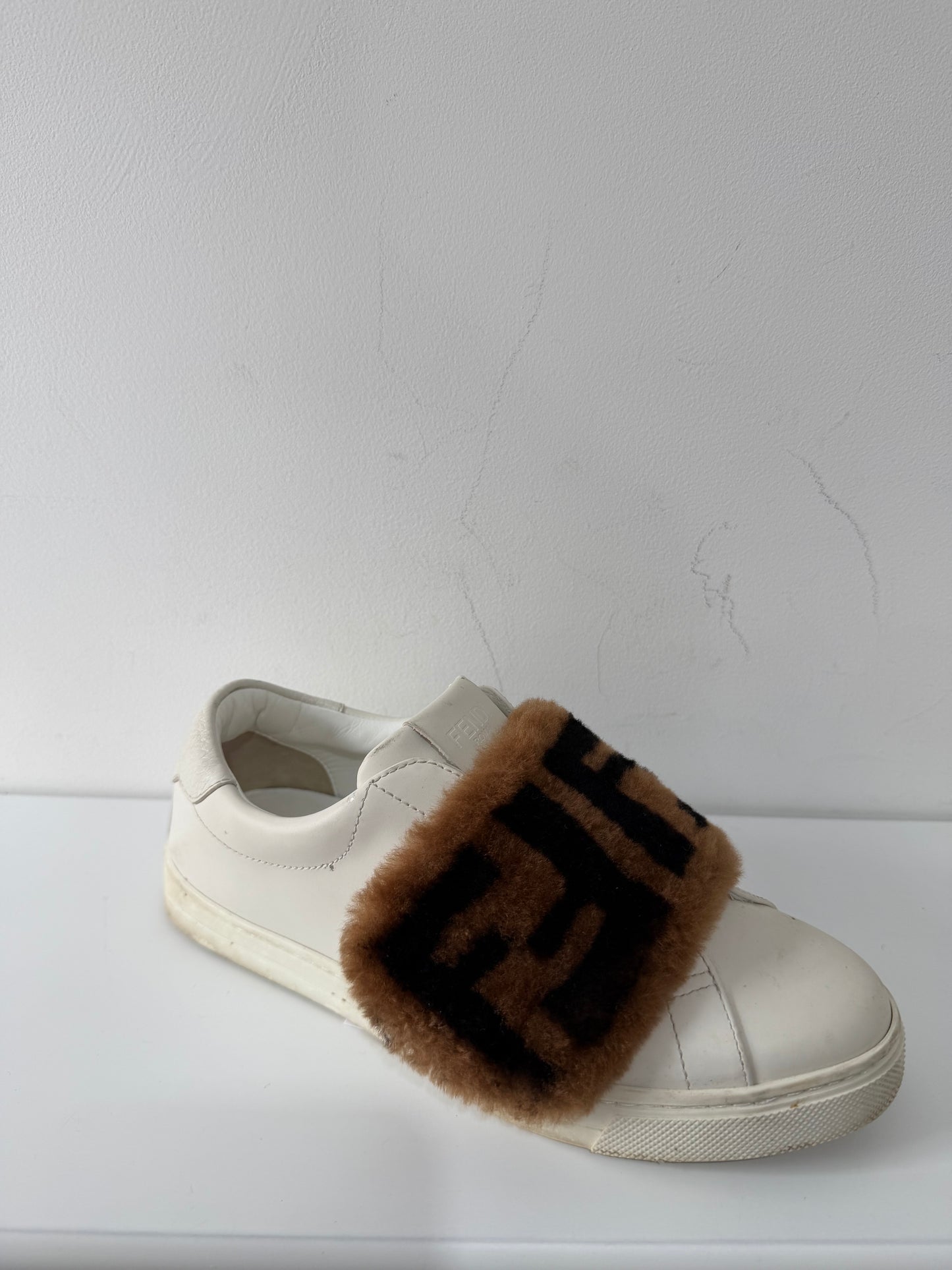 Preloved, White Fendi Trainers, Size 36 UK 3