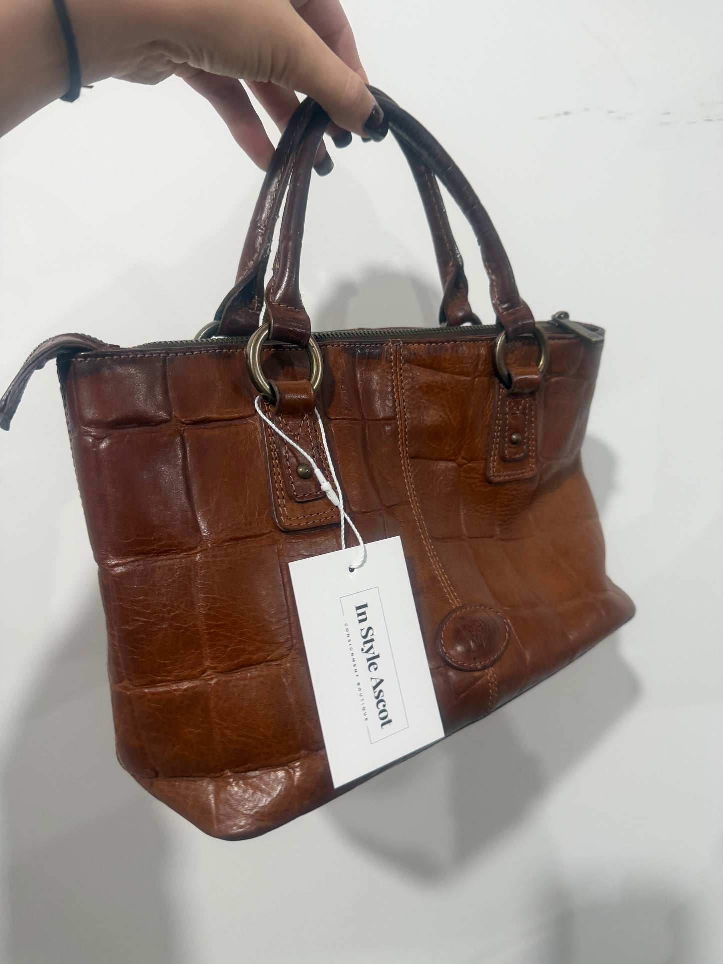 Brown Croc Mulberry Handbag with Crossbody Strap