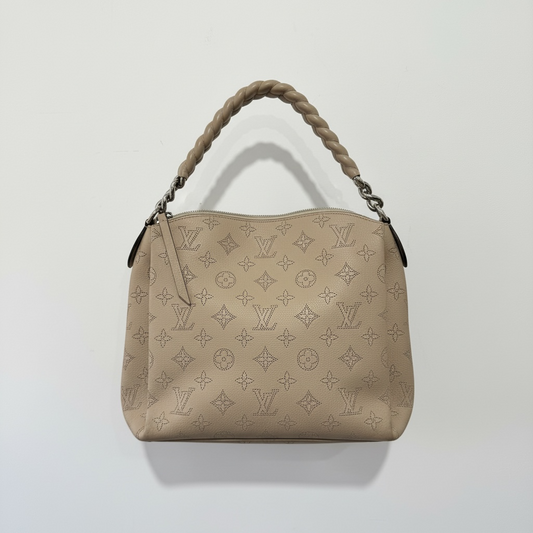 Beige Louis Vuitton Mahina Babylone Chain BB, Galet Perforated Mahina Leather
