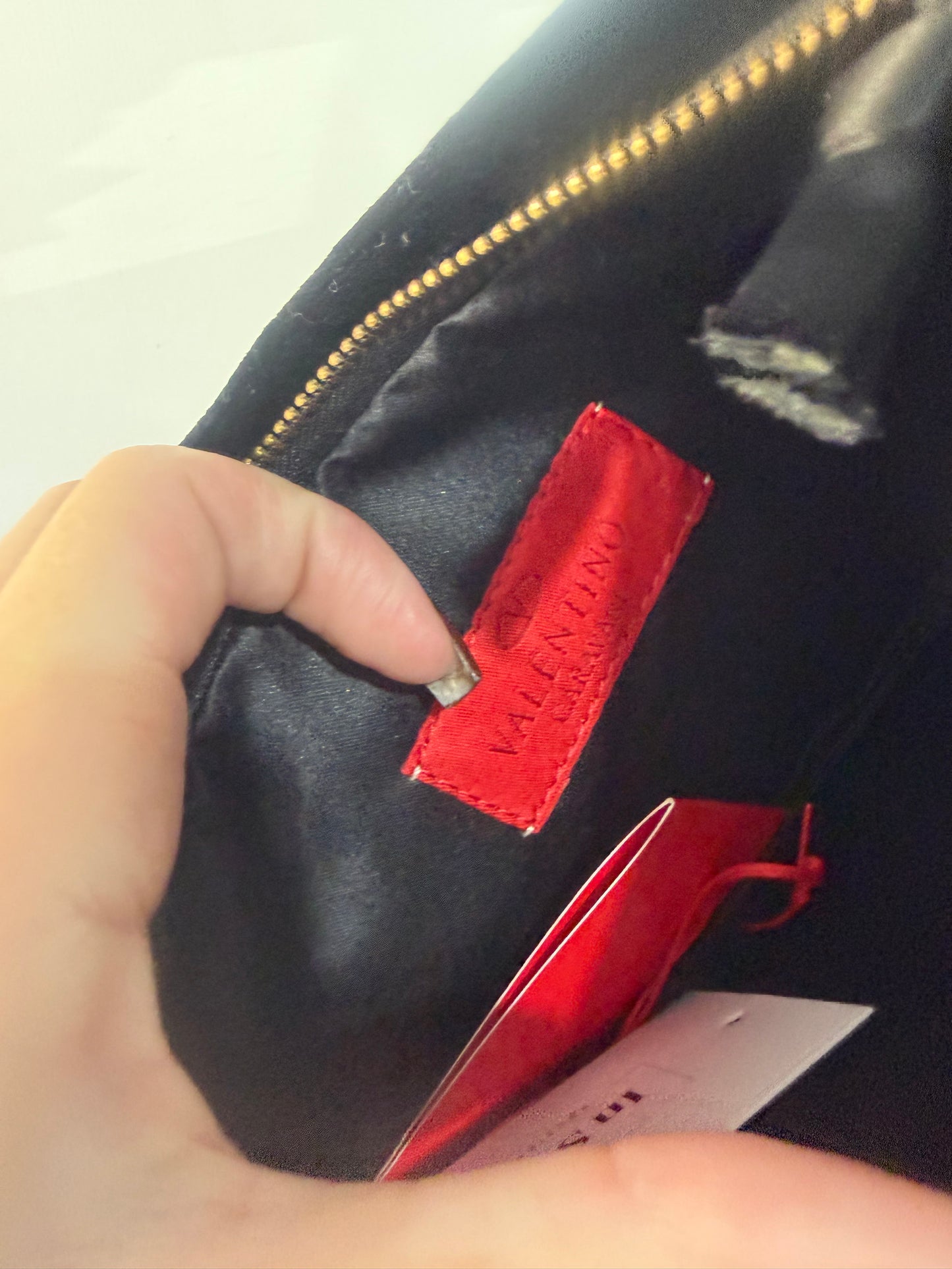 Black Velvet Valentino Garavani Clutch