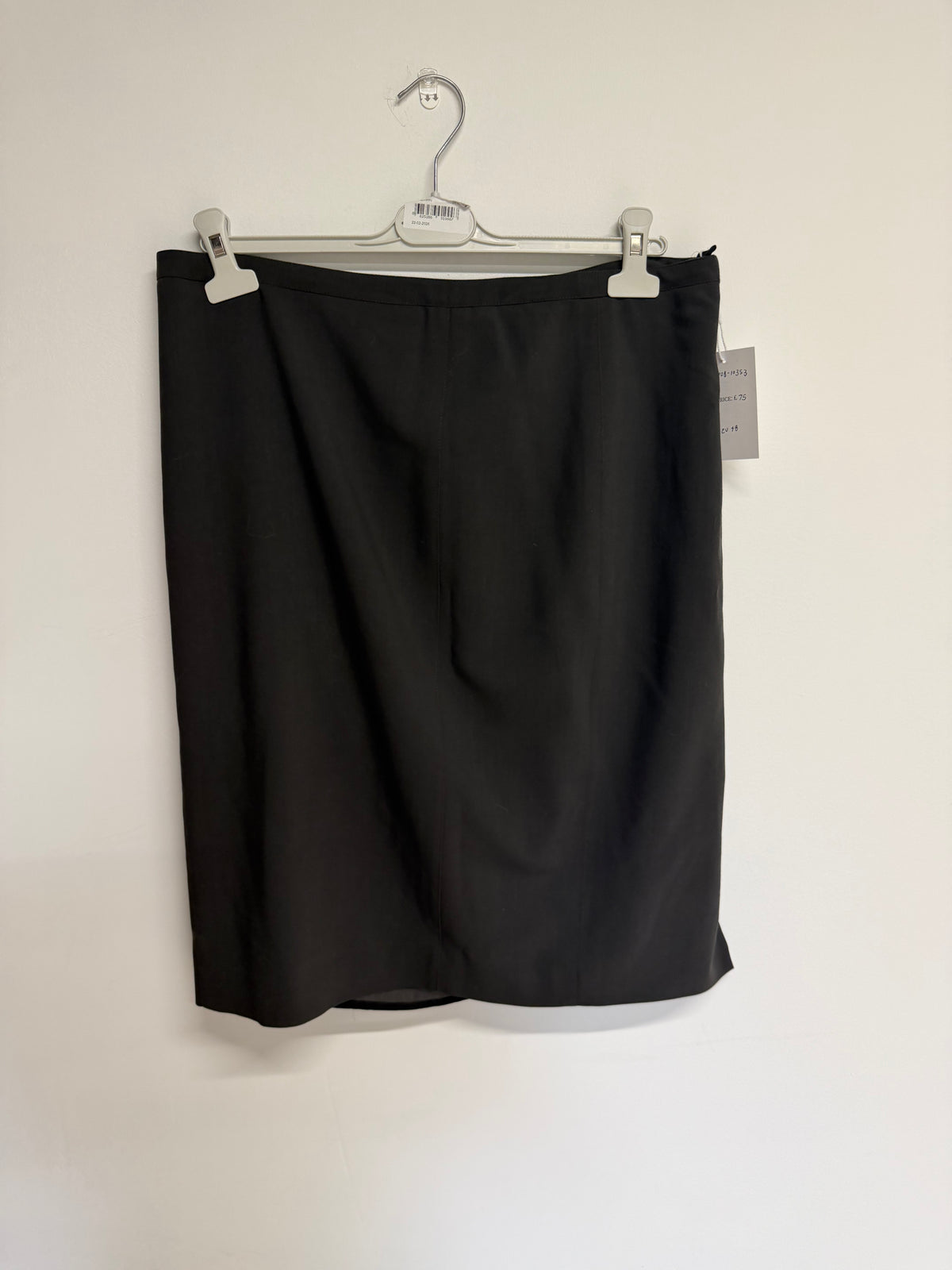 Preloved Armani Skirt Size EU 48 Size 14/16 Grey
