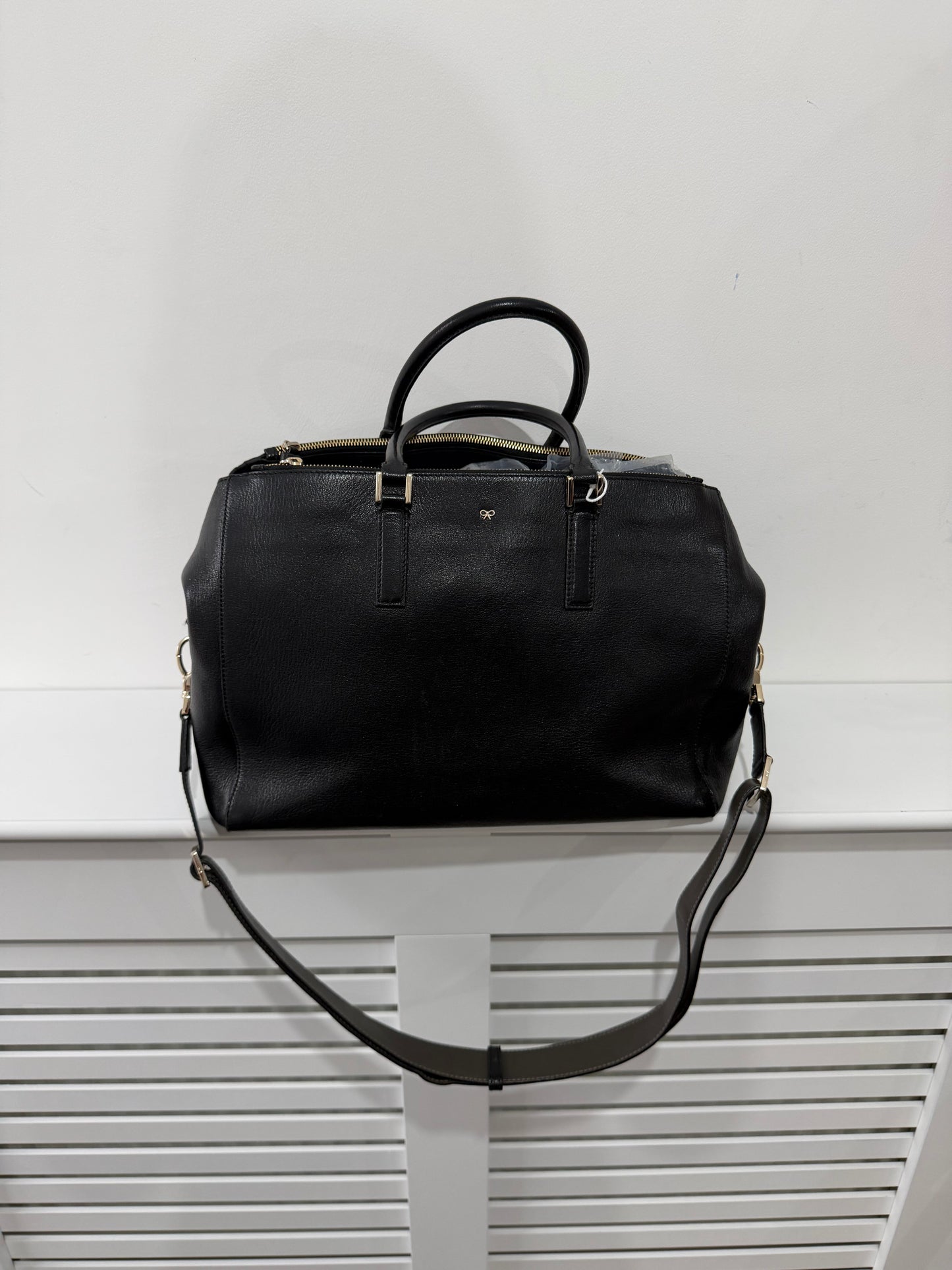 Pre-owned, Black Anya Hindmarch Handbag, Crossbody Strap