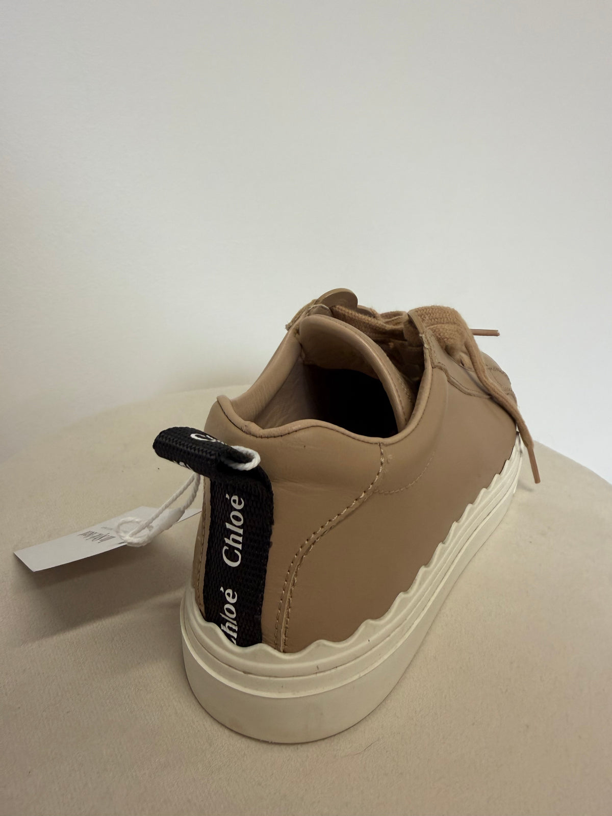 Preloved Chloe Trainers Size 6 - 39 Tan