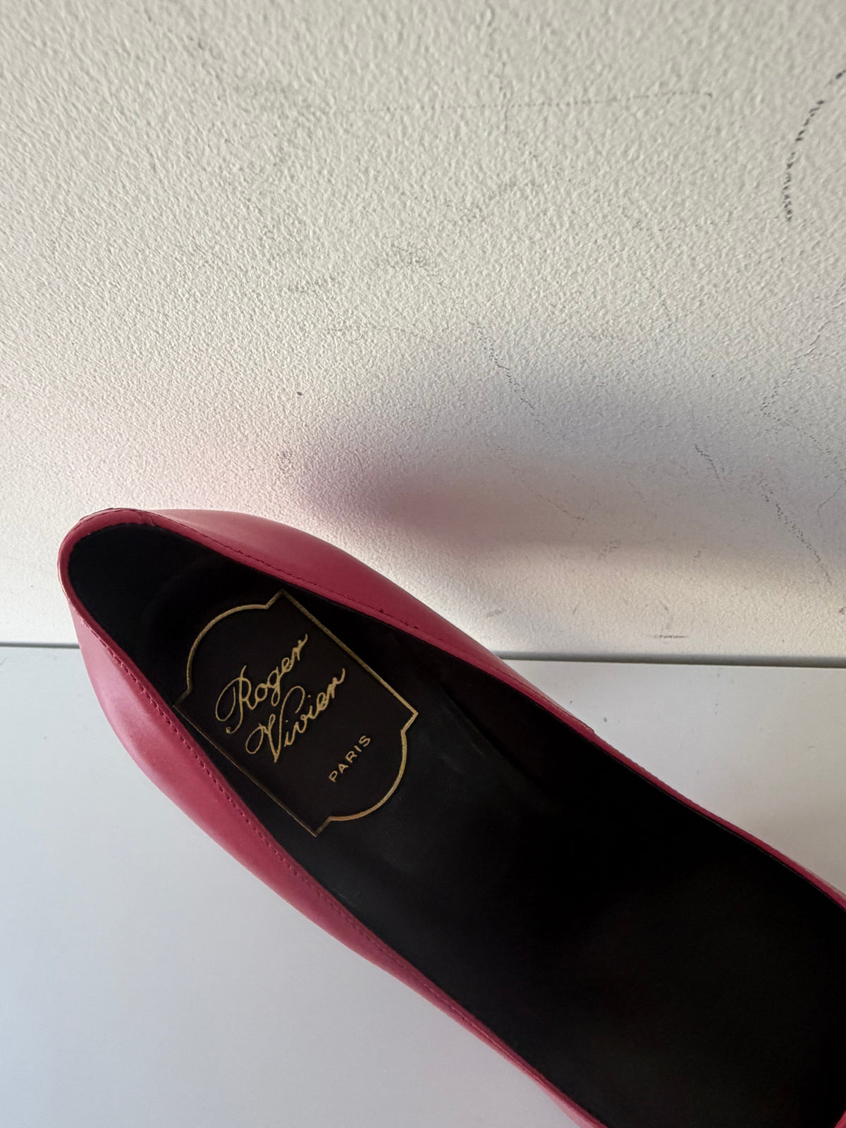 Preloved, Bright pink Trompette Pumps Roger Vivier Heels, Size 38 - UK 5