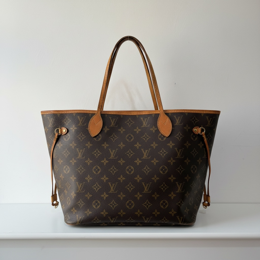 Pre-loved Monogram Neverfull MM Louis Vuitton Handbag