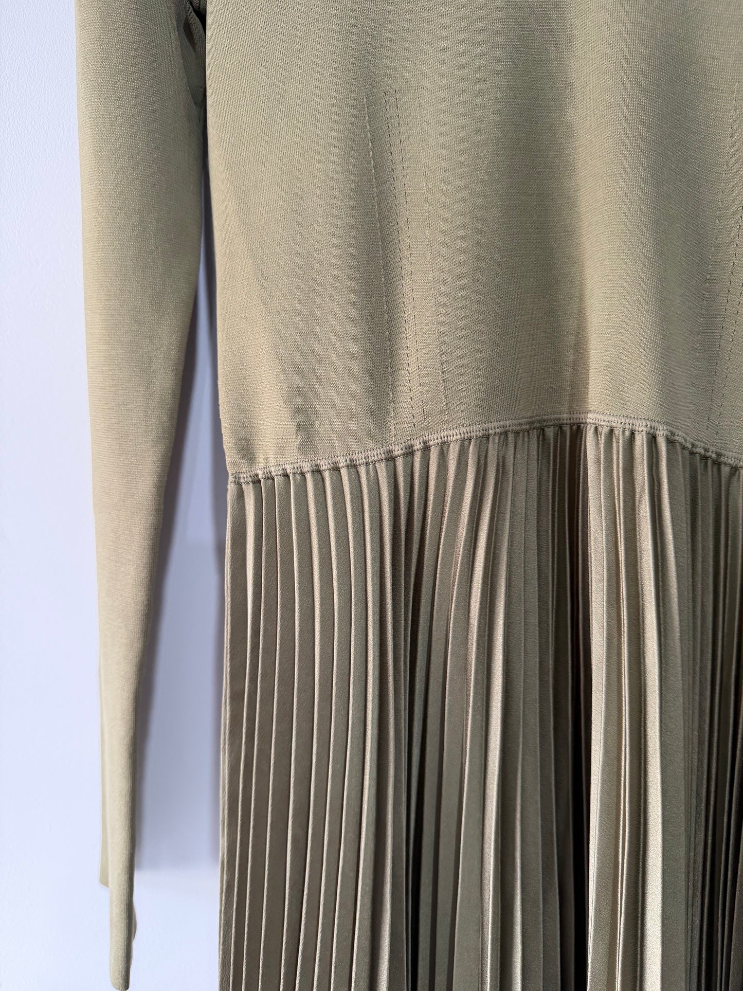 Pre-owned Brand New, Green Joseph Dress, Size 40 EU UK 12