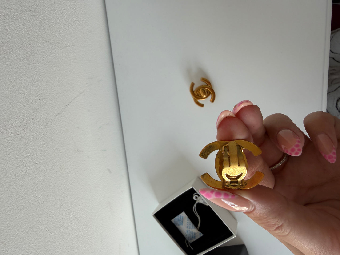 Pre-loved Gold Chanel Earrings