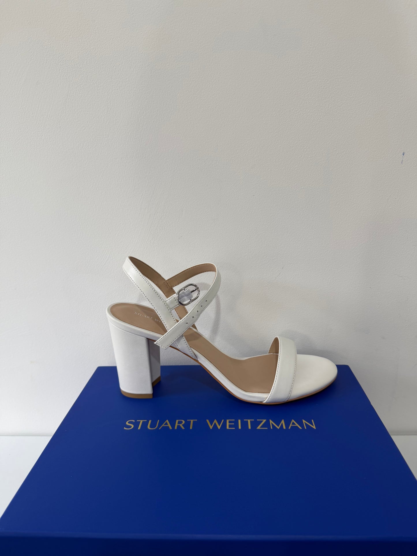 Pre-owned, Brand New White Stuart Wietzman Block Heels, Size UK 7.5 (40.5)