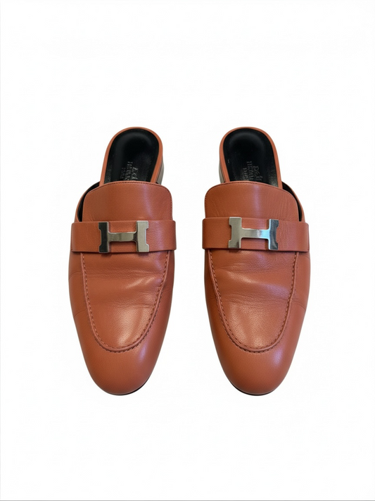Preloved Hermes Constance Loafers Size 5 Coral