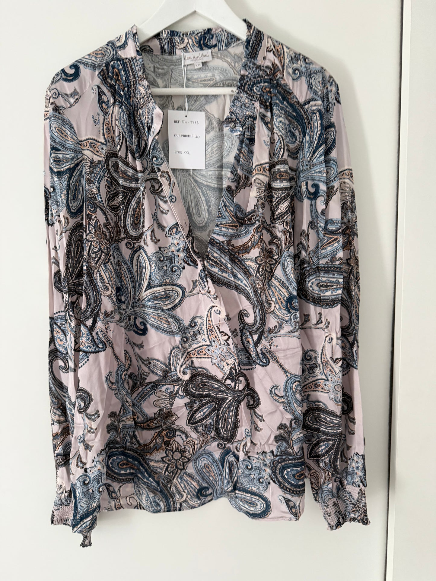 Pre-Loved Pattern Dea Kudibal Blouse, XXL