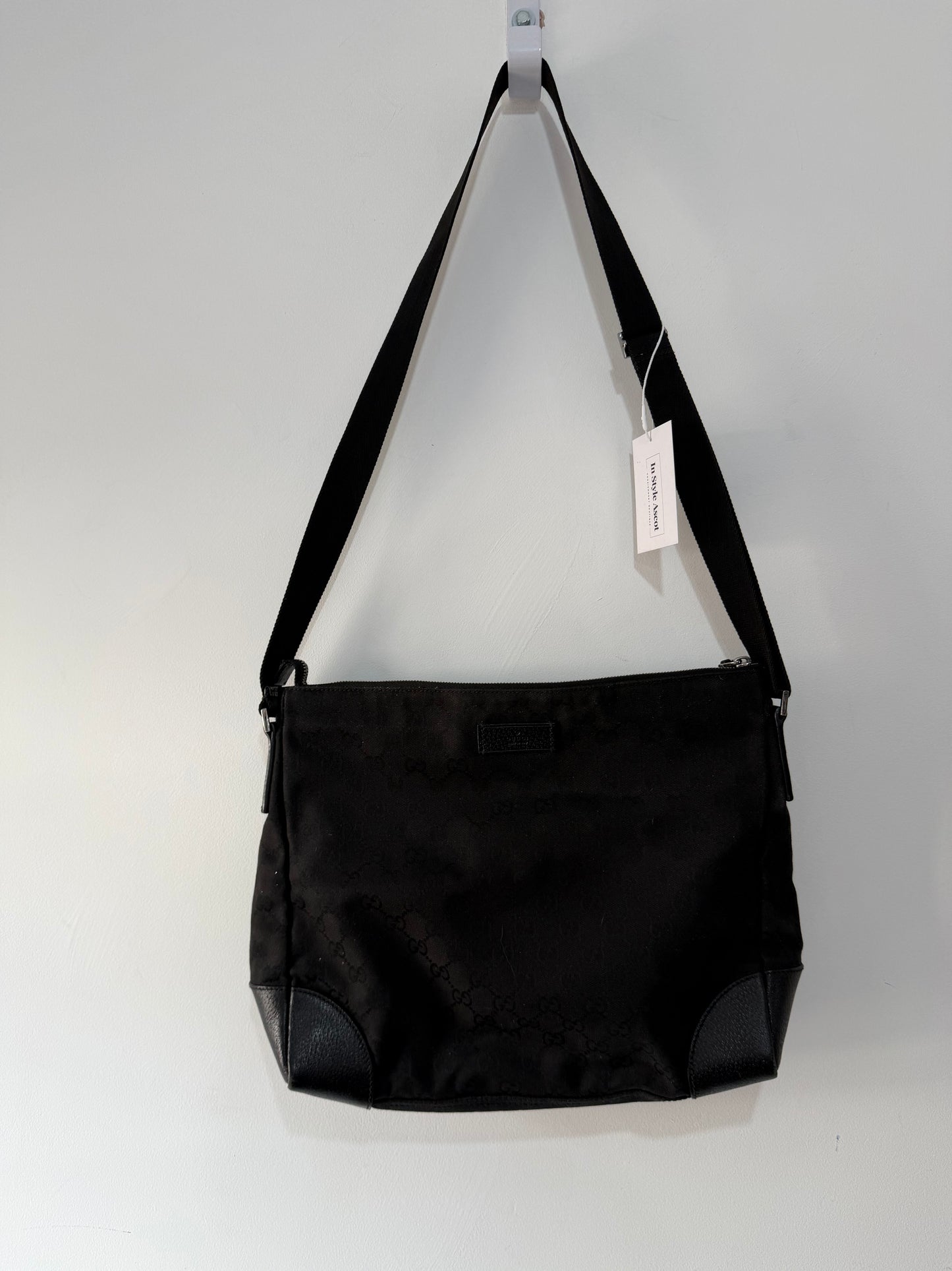 Preloved Black Monogram Gucci Messenger Satchel Bag, Large