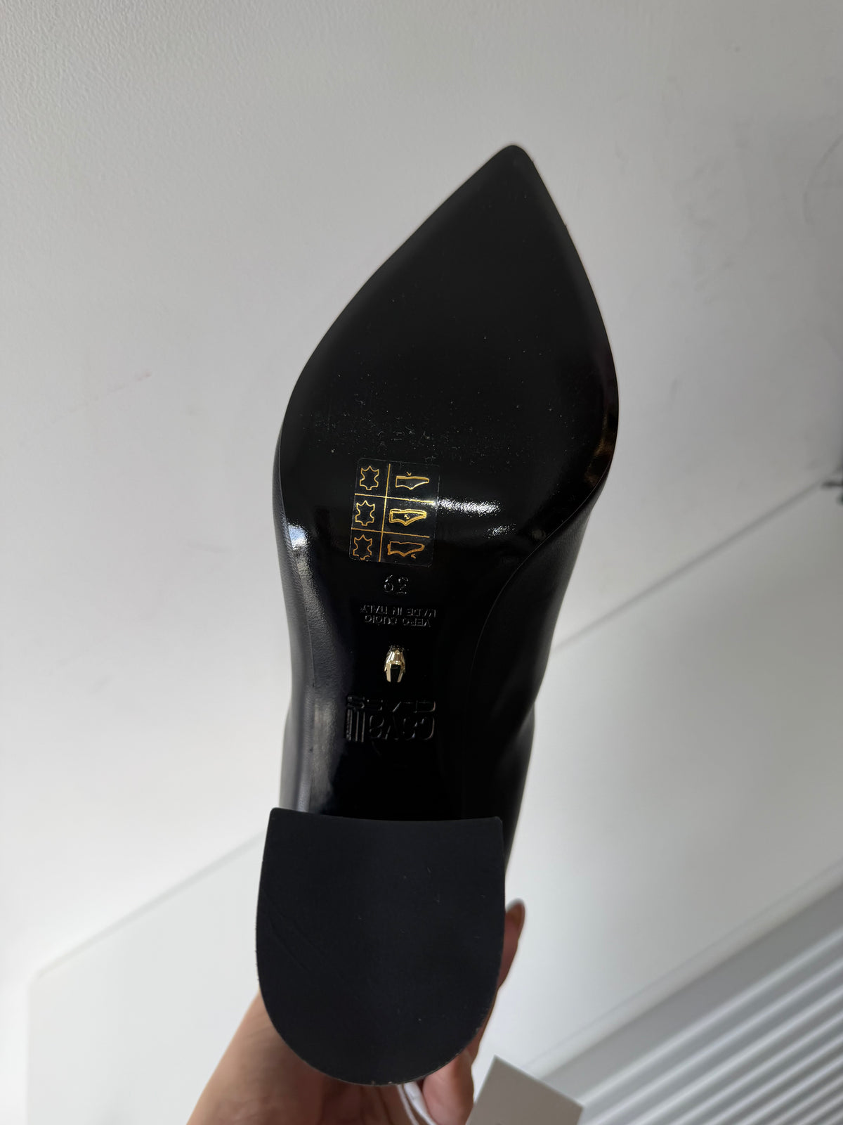 Preloved Class Cavalli Boots EU 39 - UK 6 Black