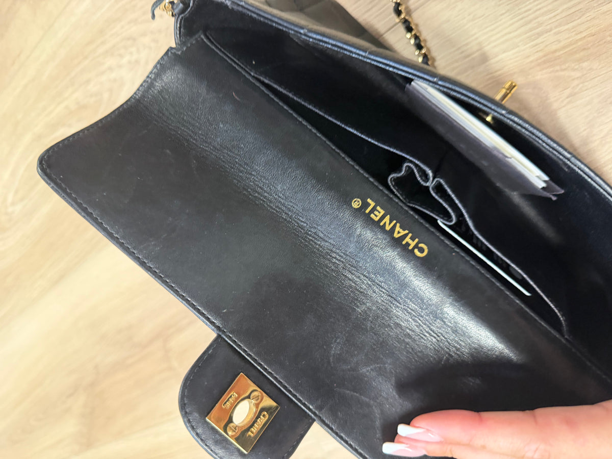Preloved Chanel Black Chocolate Bar Handbag in Lambskin