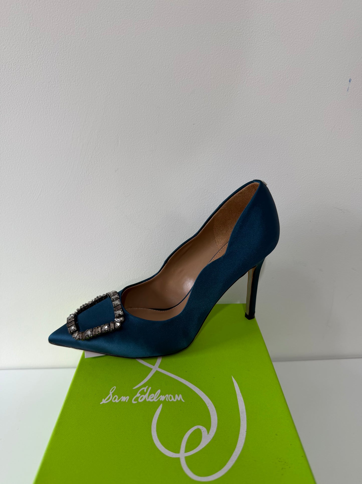Pre-owned, Brand New Teal Sam Edelman Satin Heels, Size 5.5