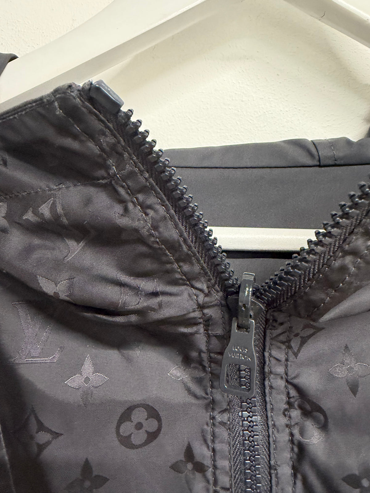 Preloved Louis Vuitton Reversible Jacket Size Large (50) Men's Black