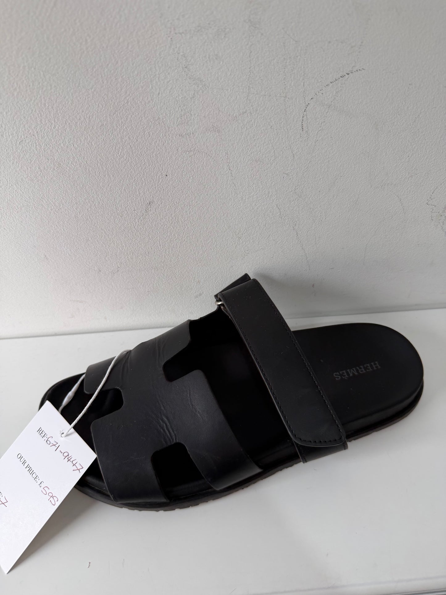 Preloved Hermes Sandals Size 7-40 Black