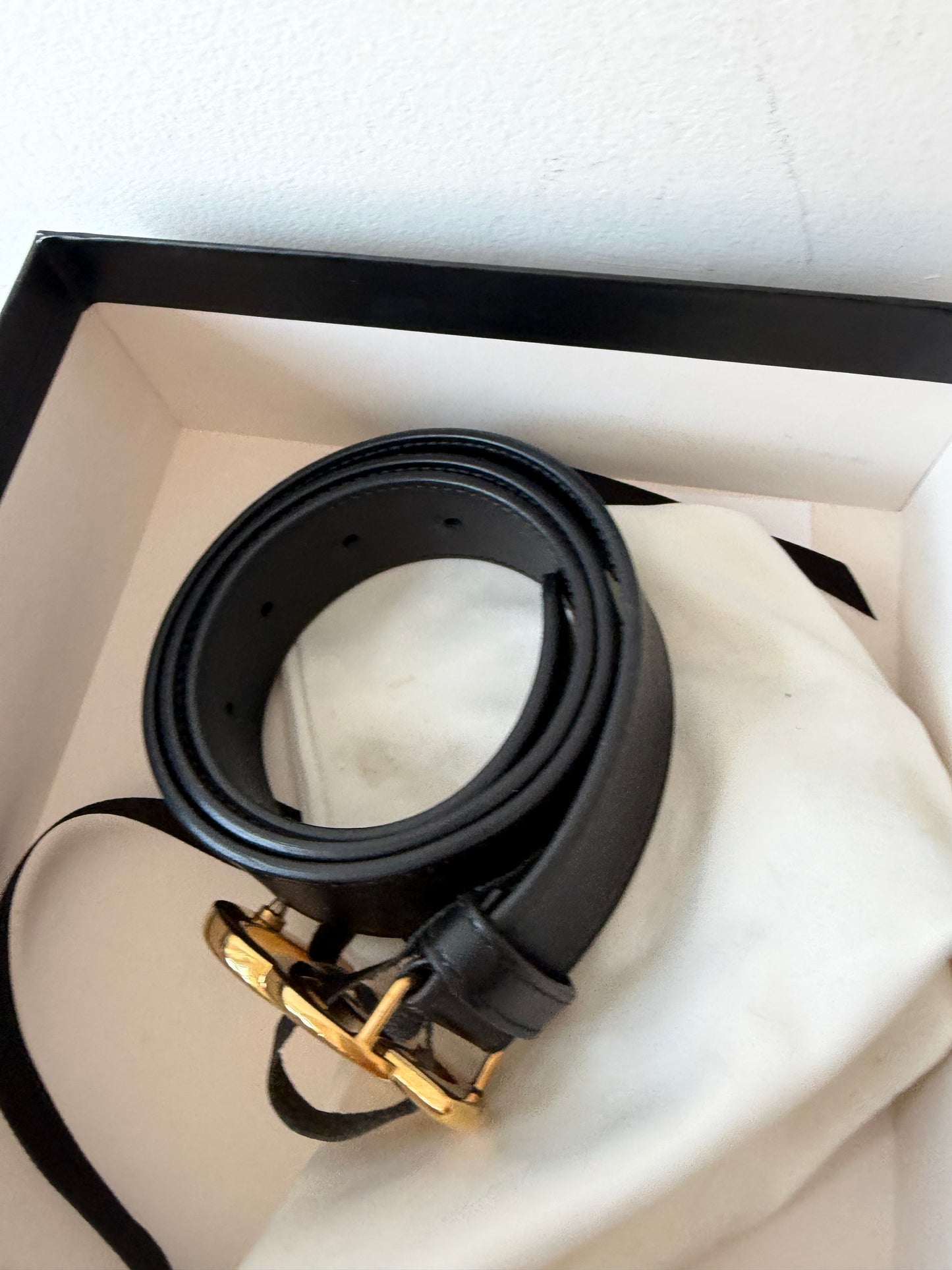 Preloved, Black with Gold hardware Gucci Belt, 70cm - 30 Inch (Small)