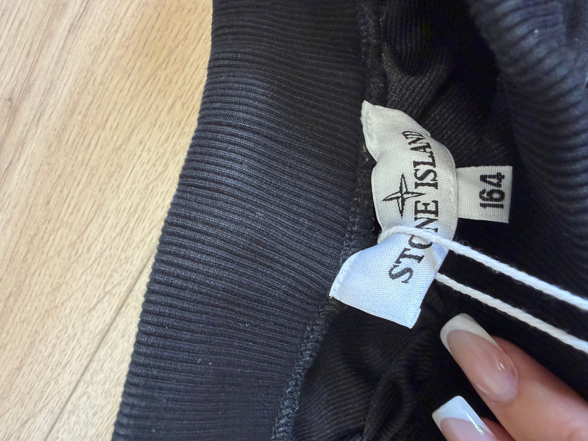 Preloved Stone Island Kids Shorts Age 6 (164) Black