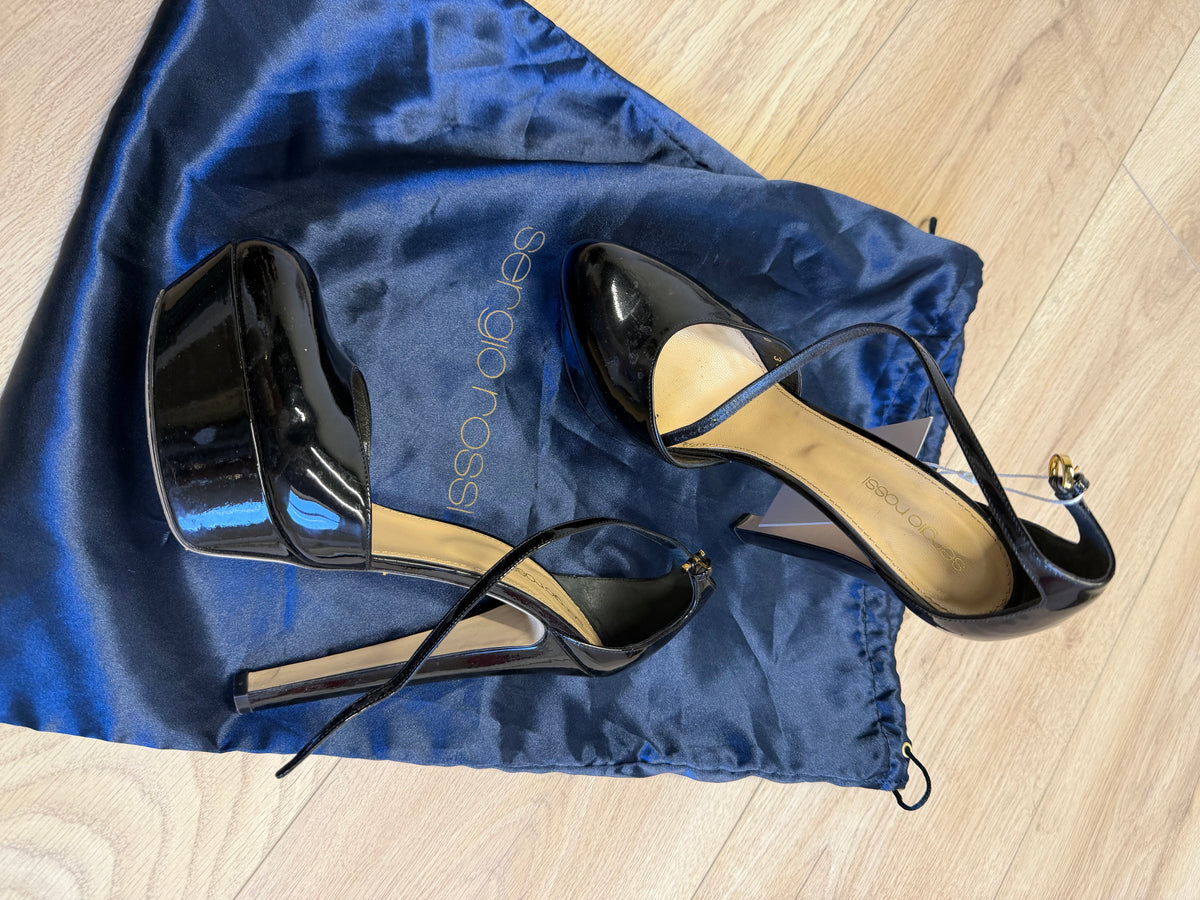 Preloved Sergio Rossi Heels Size 5 Black Patent