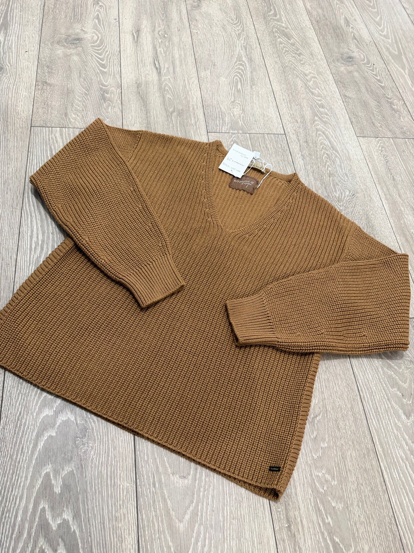 Brown Smith & Soul Jumper, Small