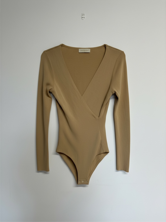 Preloved Laetitia Mem Top Size Small Beige