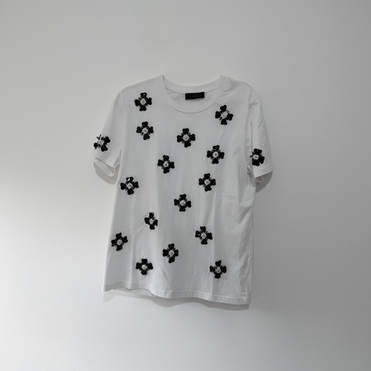 Pre-owned white Pierre Cardin Top with black embellishments, Size small