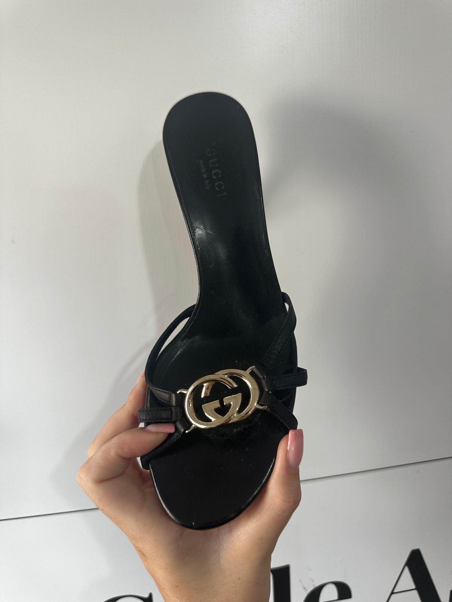 Gucci Sandal heels, Size 3