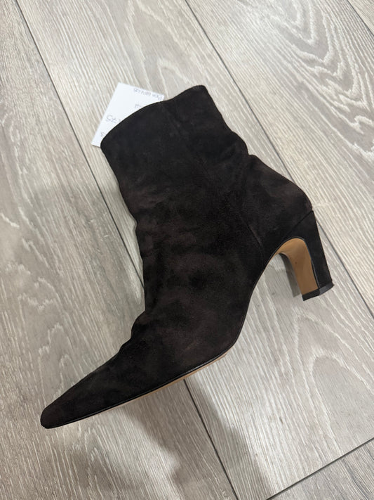 Brown Suede Flattered Boots, Size 41