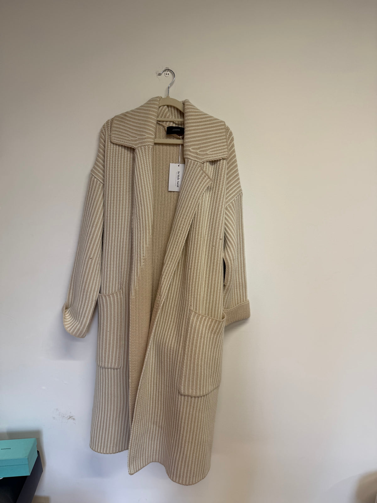 Preloved Joseph Belted Coat Size M (Relaxed fit) Cream