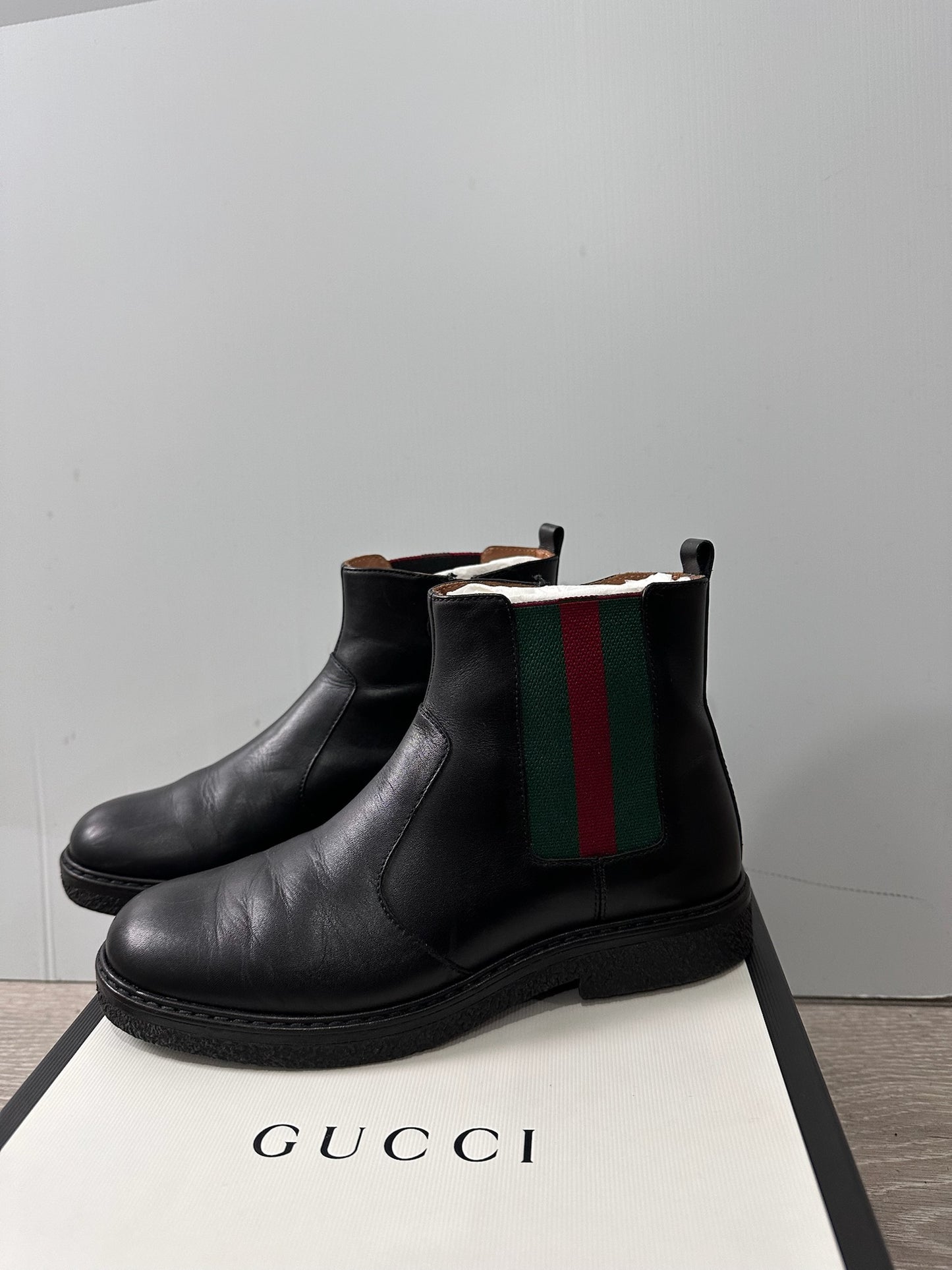 Black Gucci Kids Shoes, Junior 33