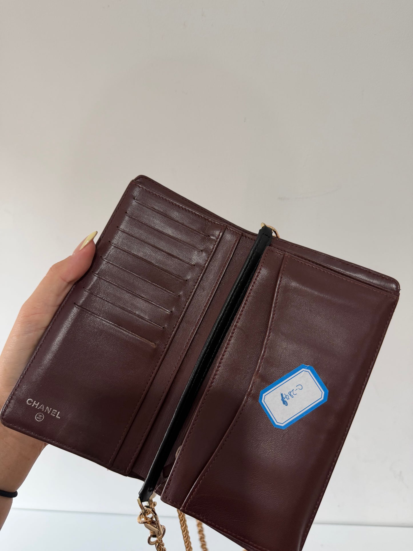 Pre-Owned, Chanel Wallet with a replacement chain (Non-Chanel)