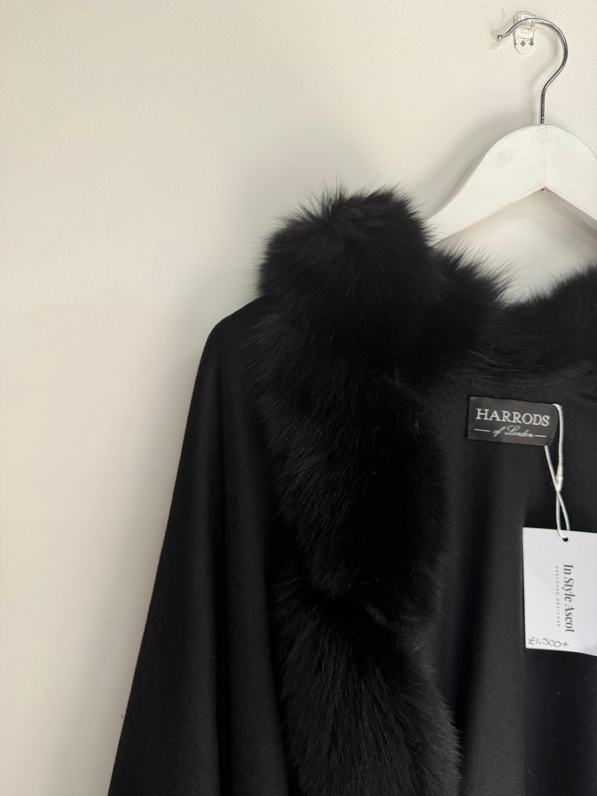 Preloved Harrods Fur Cape Poncho One Size Black