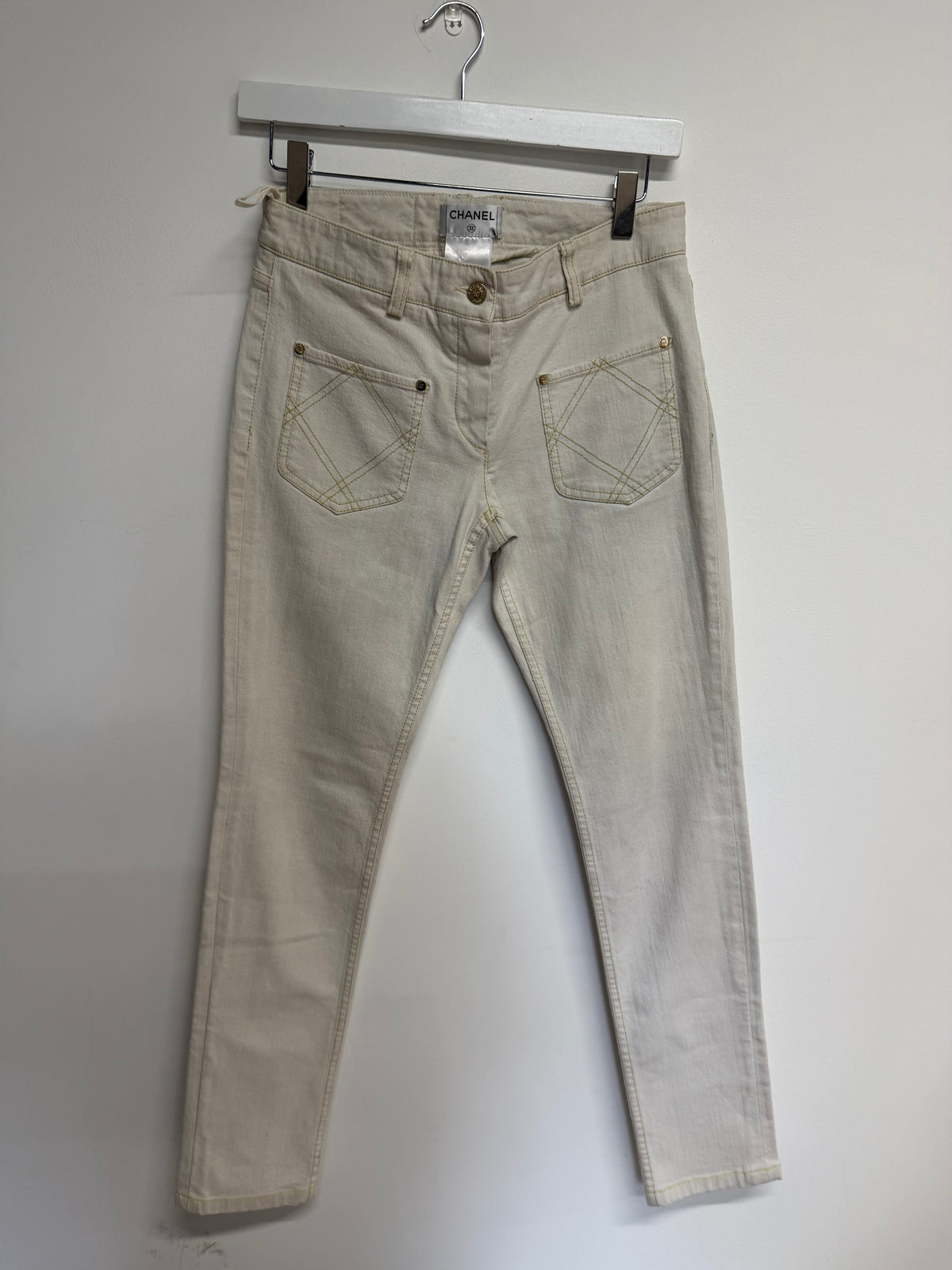 Preloved Chanel Jeans Size 10 White