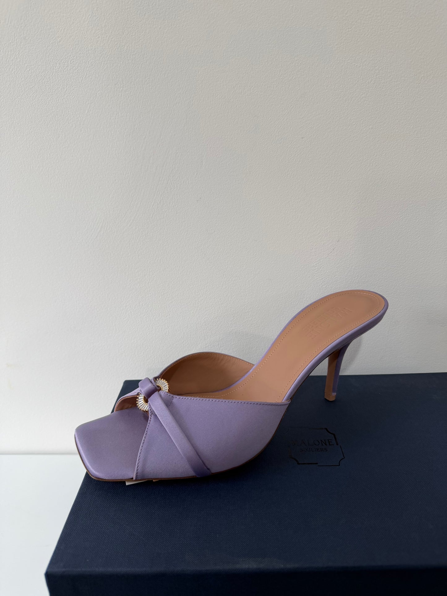 Pre-owned, Brand New Lilac Malone Souliers Heels, Size 7.5 - UK 40.5