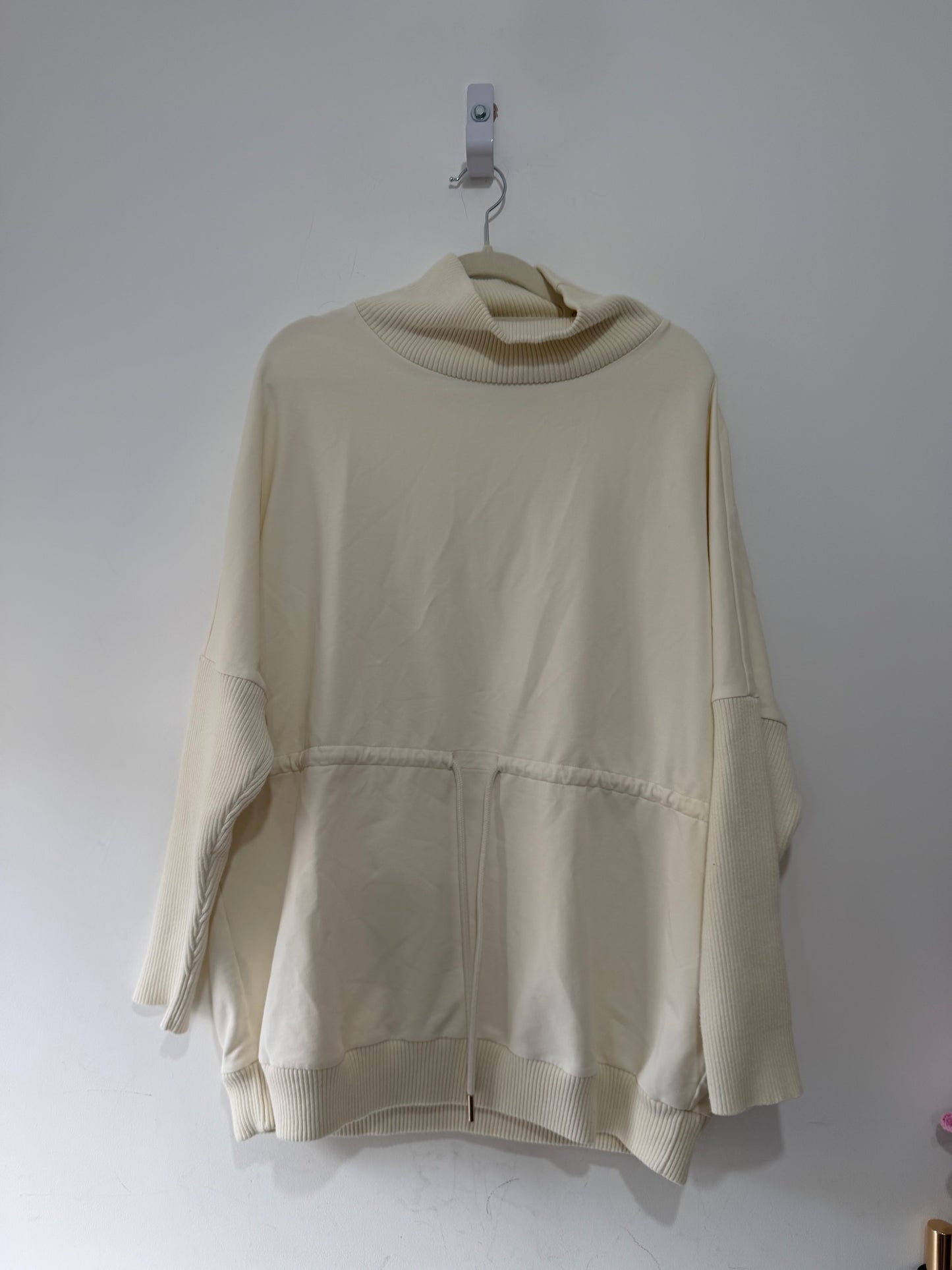 Preloved Varley Sweater Size S (Oversized) Cream