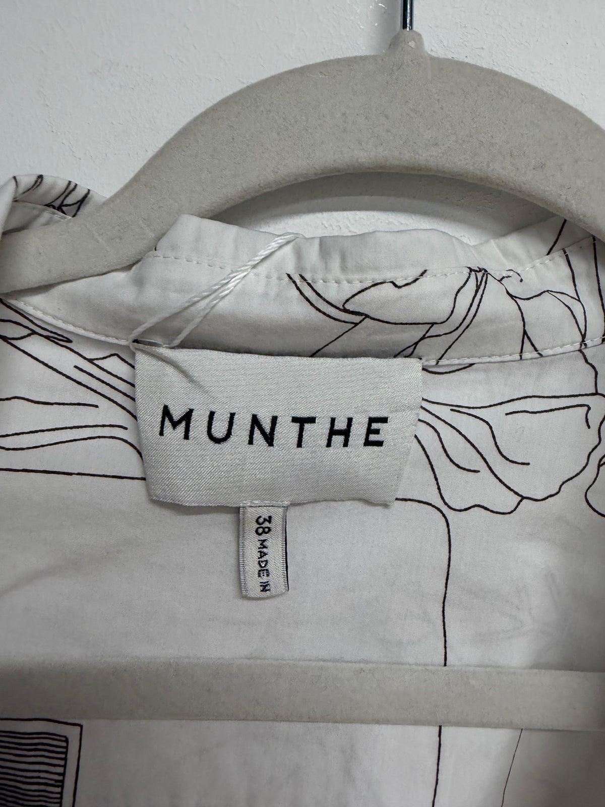 Preloved Munthe Shirt 38 White