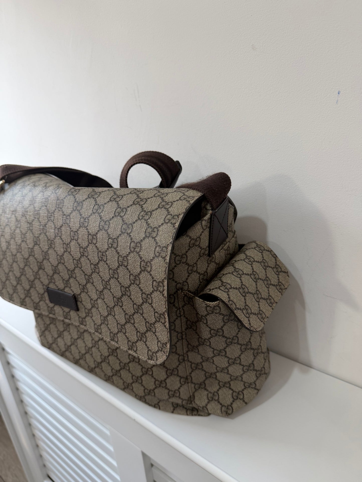 Pre-owned Gucci GG Supreme Canvas Gucci Large Changing Bag, Large