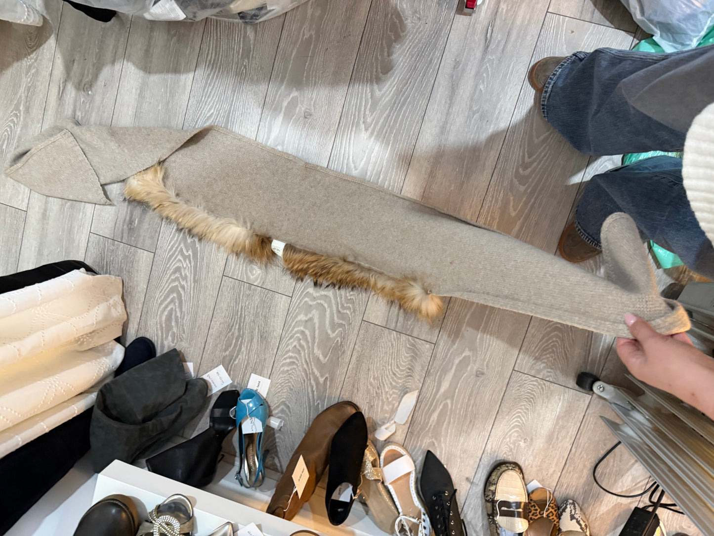 Cream Anna Rita Cashmere Scarf/Shawl, One Size