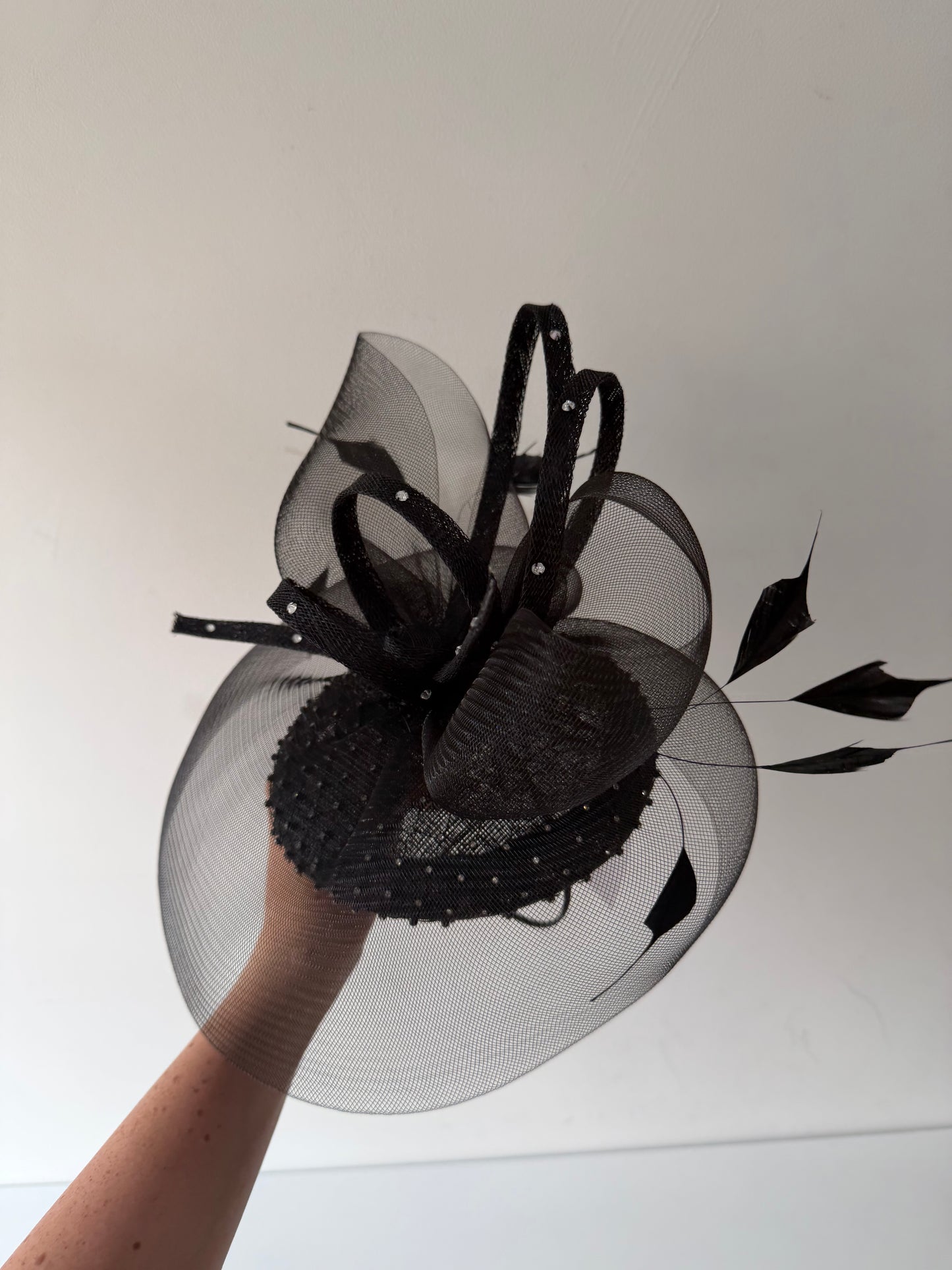 Preloved, Black Snoxell & Gwyther Fascinator
