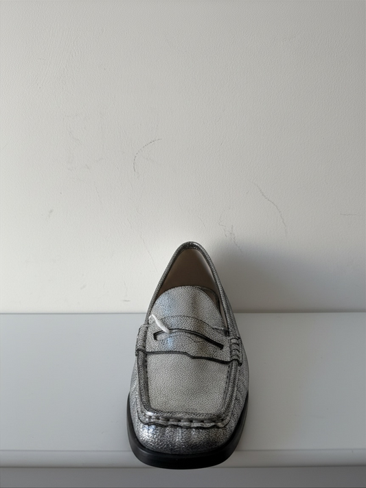 Preloved Zara Loafers Size 41 - UK 7.5/8 Silver