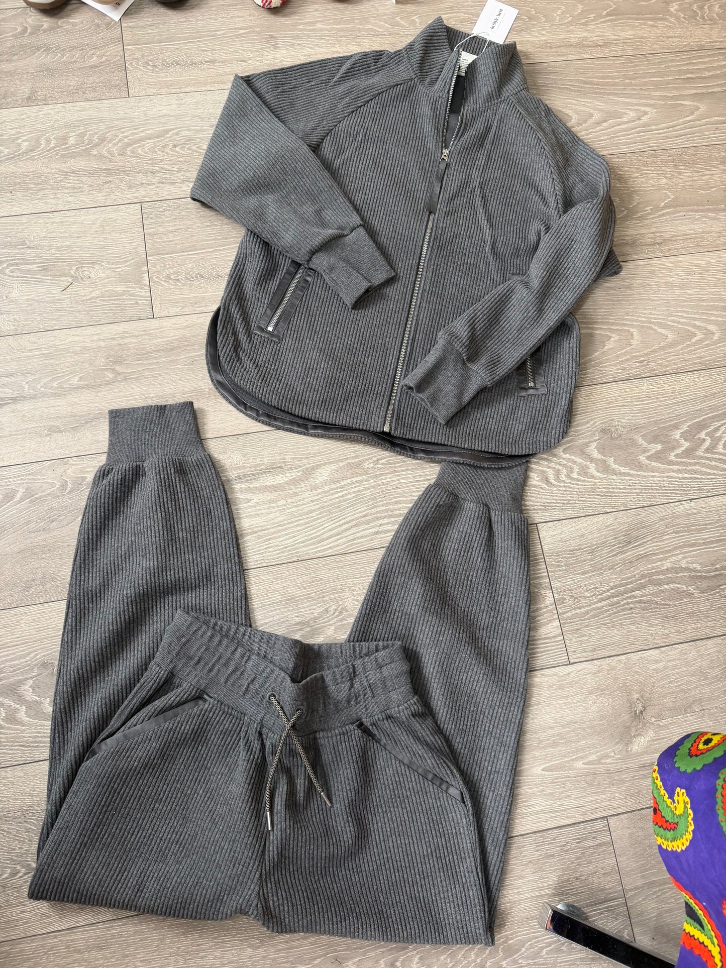 Preloved Varley Co-ord Size S Grey ribbed