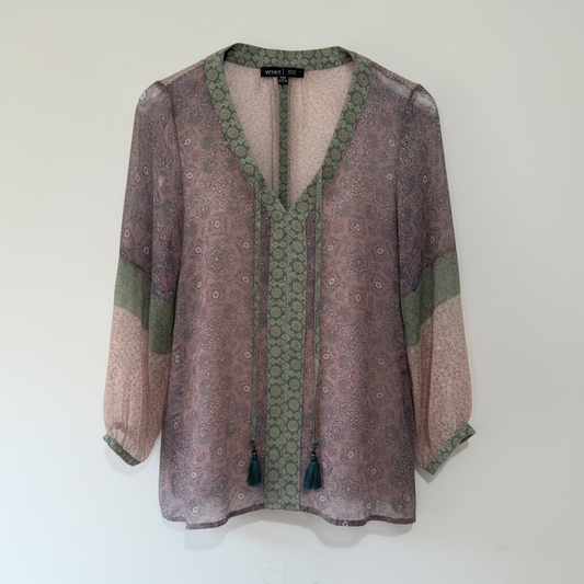 Pre owned new dusky pink/ green Gypsy Top, Size L