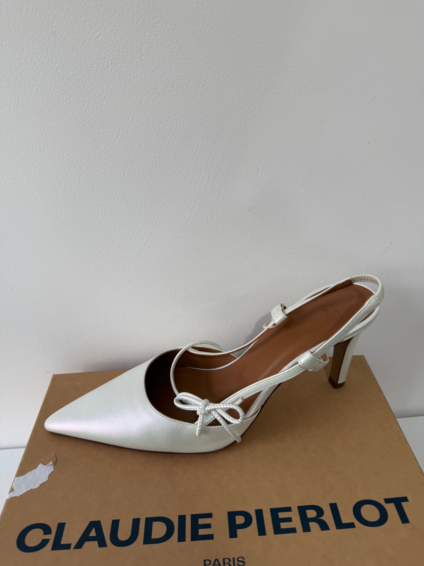 Pre-owned, Pearl Claudie Pierlot Heels, Size 7 - 40